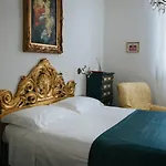 Domus Socolatae Residenza D'epoca Charming - Adults Only Bed & Breakfast Follonica