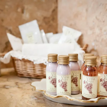 Oda ve Kahvaltı Domus Socolatae Residenza D'epoca Charming - Adults Only