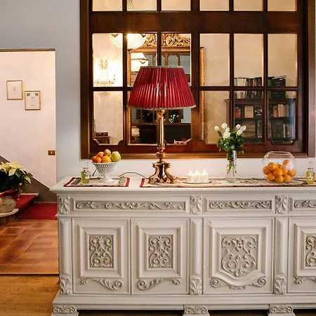 Domus Socolatae Residenza D'epoca Charming - Adults Only فندق مبيت وإفطار فولّونيكا