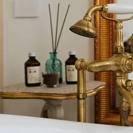 فندق مبيت وإفطار Domus Socolatae Residenza D'epoca Charming - Adults Only فولّونيكا