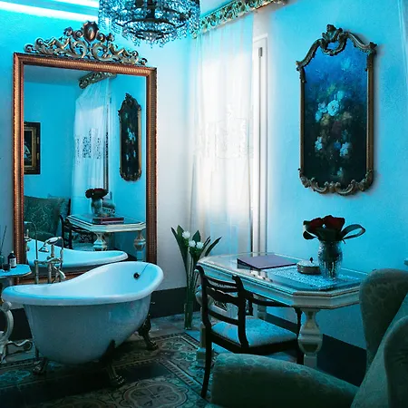 Domus Socolatae Residenza D'epoca Charming - Adults Only فندق مبيت وإفطار فولّونيكا