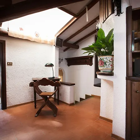Domus Socolatae Residenza D'epoca Charming - Adults Only 4*